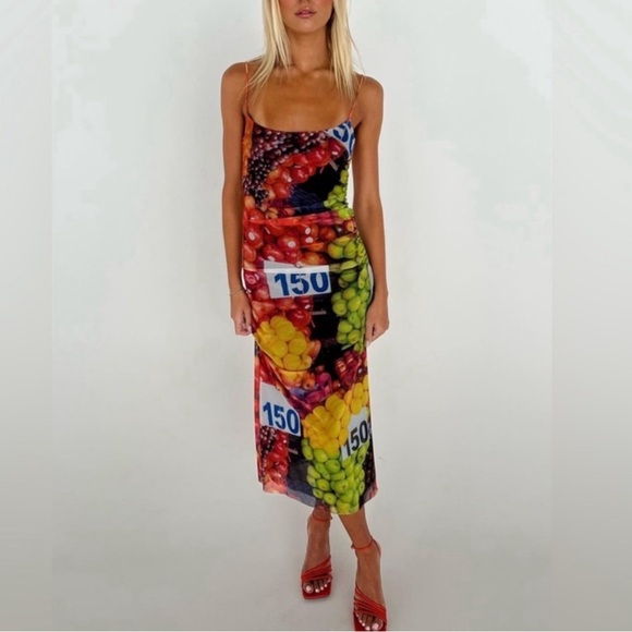 Zara Dresses & Skirts - Zara fruit dress